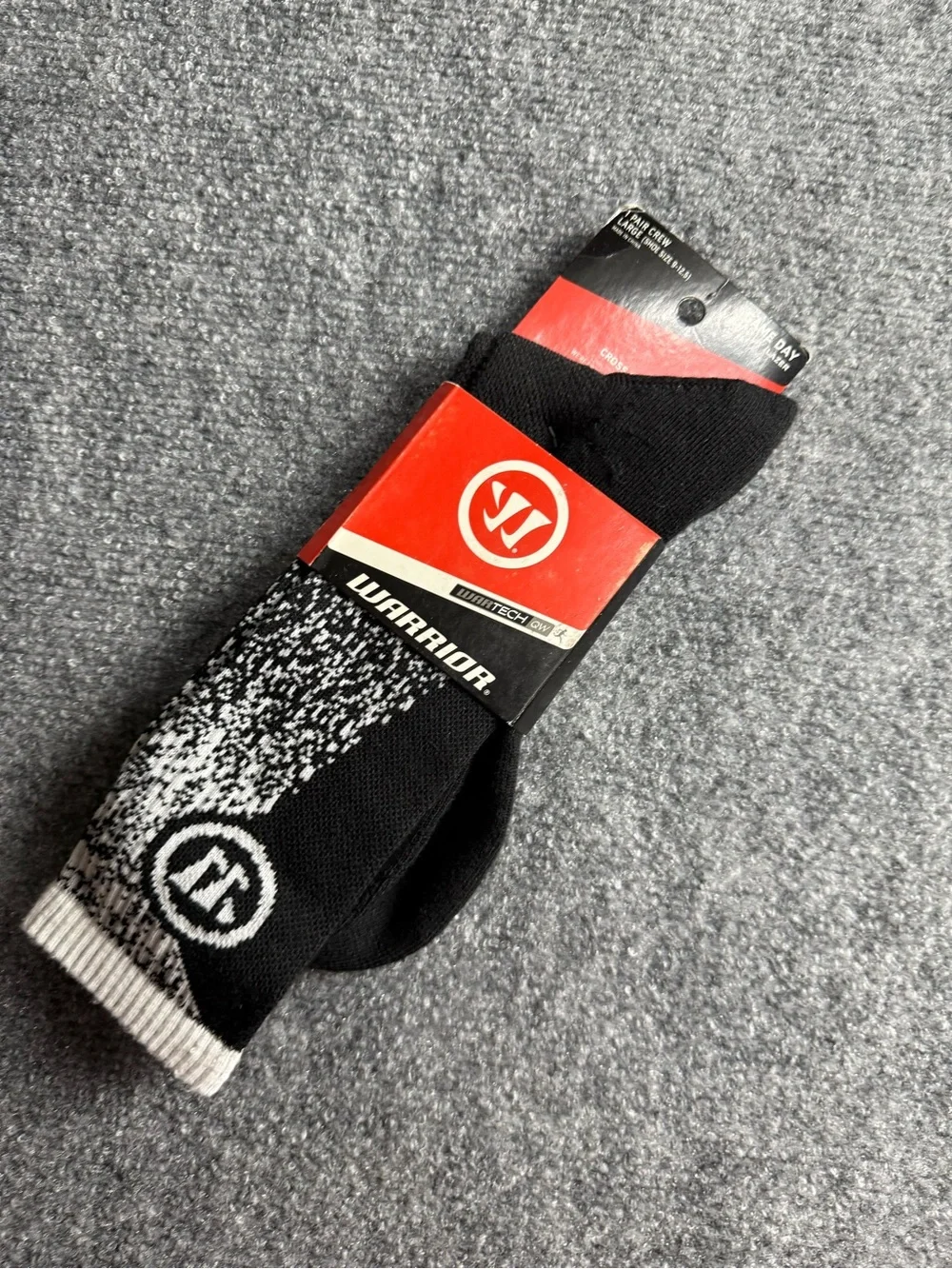 Warrior Game Day Men's Large Crew Socks - White, Black, Neon Green Nwt